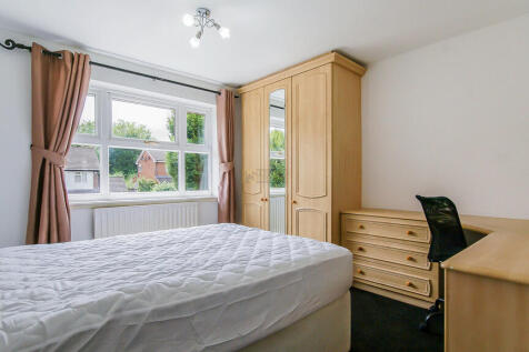 Pavenham Drive, Birmingham, B5 7TW photo 3
