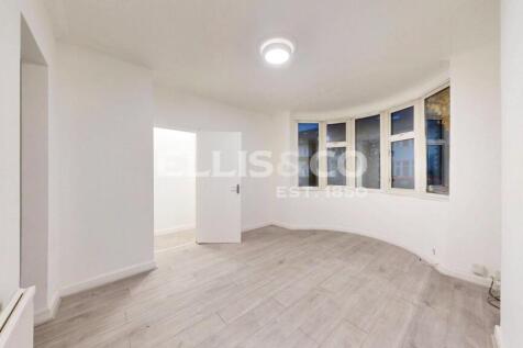 Elms Court, Wembley, Middlesex, HA0 photo 3