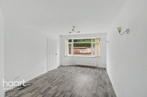 Click to visit Rightmove listing