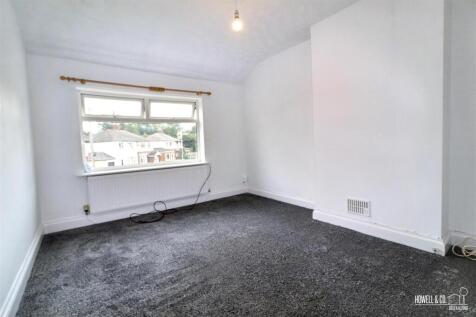 Beech Grove, Warrington photo 4