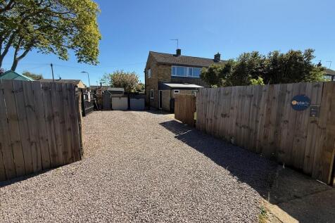 Driveway  - Parki...
