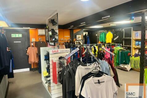 Retail Property (high street) to rent Image 3