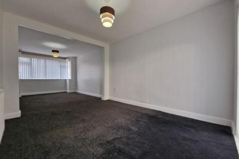 Kendal Rise, Claregate, Wolverhampton, WV6 photo 3