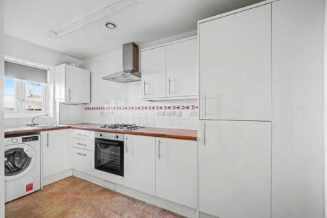 Burley Road, Sittingbourne, Kent, ME10 1JH photo 4