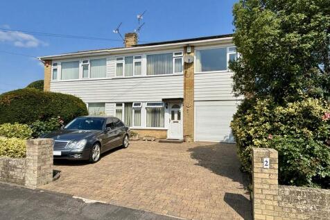Poole, BH17 - property photo
