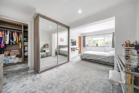 1329659-28-68a2f8...