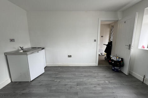 Russell Road, Tilbury RM18 photo 4