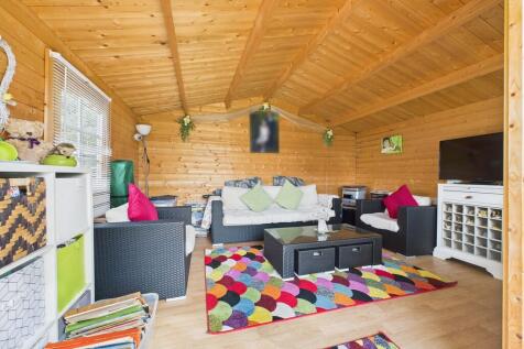 CAM05068G0-PR0011...