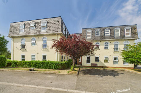 Aylesbury, HP19 - property photo