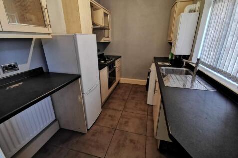 Flat 2, Alexandra Court, Scott Lidget Road, Stoke-on Trent, ST6 photo 5