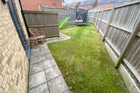 Rear Garden.jpg