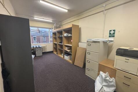 Office to rent Image 5