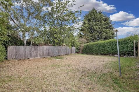 Large Garden 104