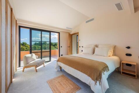 Bedroom (4)