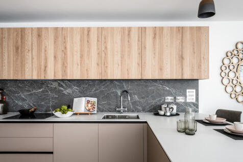 Hoxton House F9 - 11.jpg