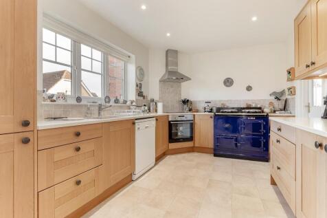 Dining Kitchen - B.jpg