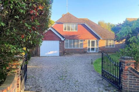 23 Clavering Walk -Front1.jpg