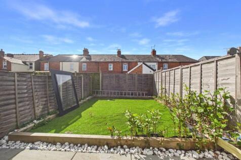 Linden Road, Gloucester, Gloucestershire, GL1 photo 4