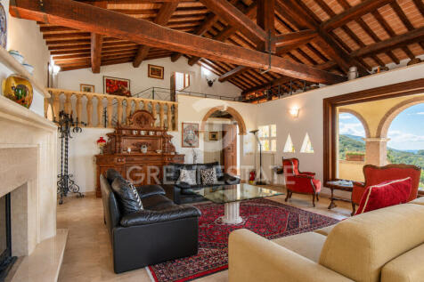 Interno