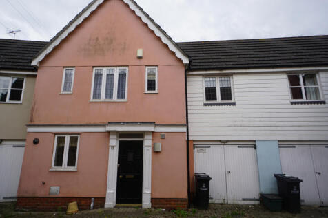 Three Bedroom Terraced House for Rent