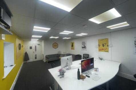 Office to rent Image 6