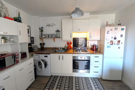 East Cowes, Isle Of Wight photo 3