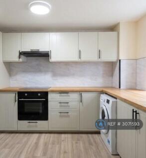 Howard Close, Waltham Abbey, EN9 photo 4