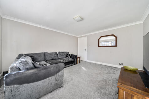 1361914-8-68e3eec...