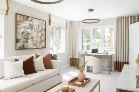 living room of house for sale in winchester, hampshire