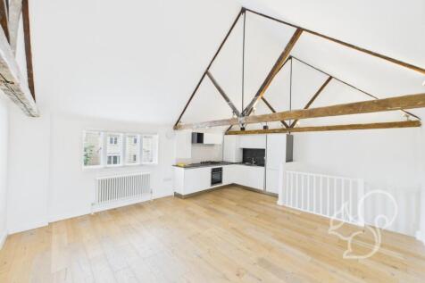 Kitchen/Living Space