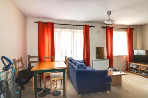 Studio Room 