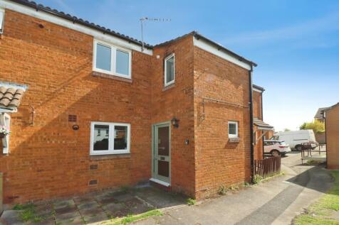 Bristol, BS30 - property photo