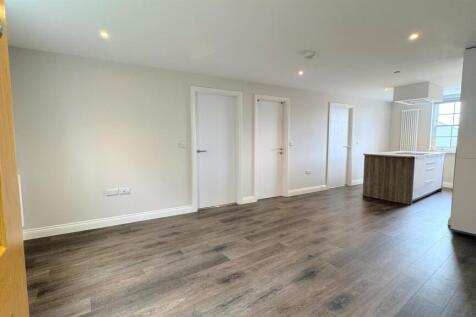 Kings Crescent, Edward Street, Derby photo 4