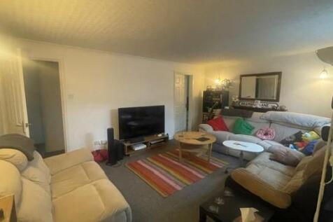 Living Room.jpg