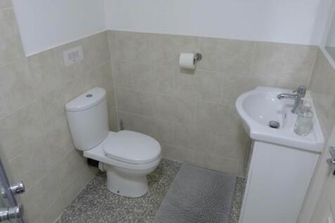 165a burscough bathr