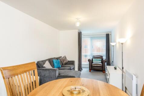 living room/table an