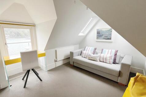 Snug Alternative.jpg