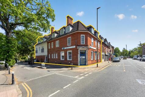 111 Queens Road, Weybridge, Surrey KT13 9UW