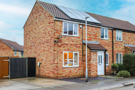 Rayleigh, SS6 - property photo