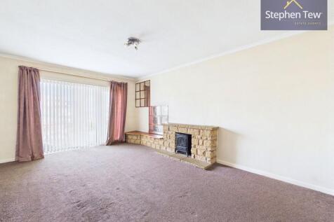 Kitchen/Living Area