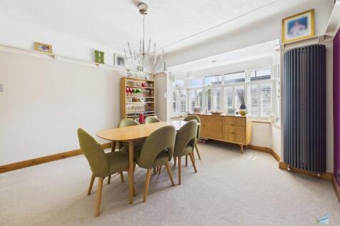 CAM03111G0-PR0336...