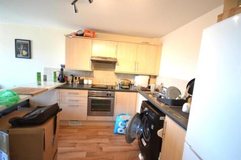 Kitchen.JPG