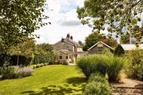 Westerham, TN16 - property photo