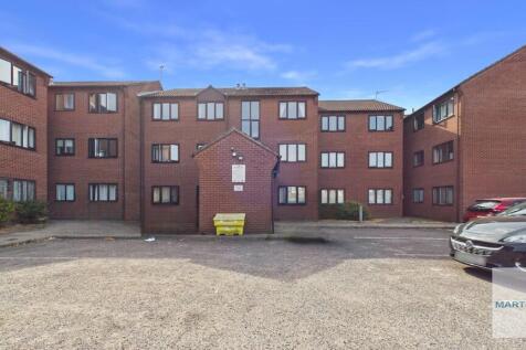 Tamworth, B79 - property photo
