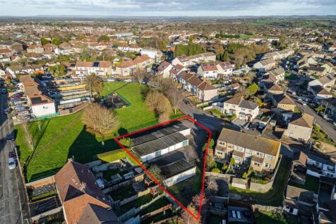 Wesley Hill Garage Site, Wesley Hill, Kingswood, B