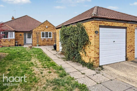 Spalding, PE12 - property photo