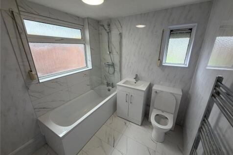 Warwick Road, Tyseley, Birmingham, B11 photo 4