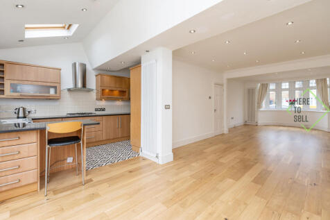 39 Kilvinton Drive, Enfield, EN2 0BE-7