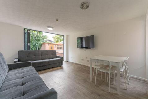 7-bed terraced on 224, Tiverton Road, Selly Oak, Birmingham, B29 6BU, £585/mo