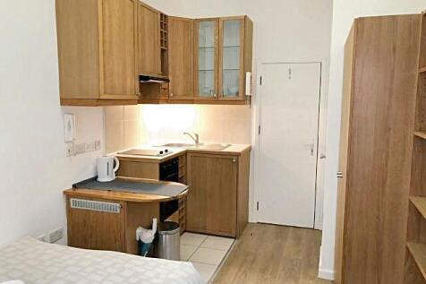 Studio to rent